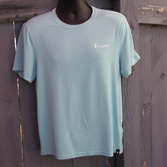 Bundle of two Cotopaxi Athletic Tops. Men's Size Medium. Orange and Blue - Picture 8 of 9